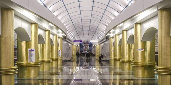 Размещение рекламы на новых станциях метро в Санкт-Петербурге